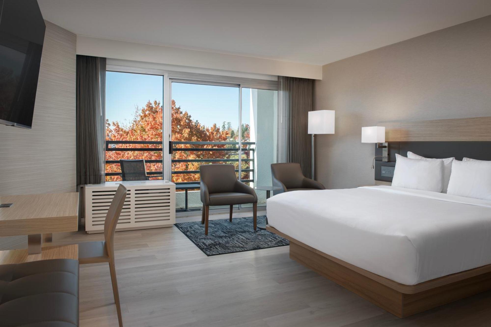 Ac Hotel By Marriott Portland Lake Oswego Exterior photo
